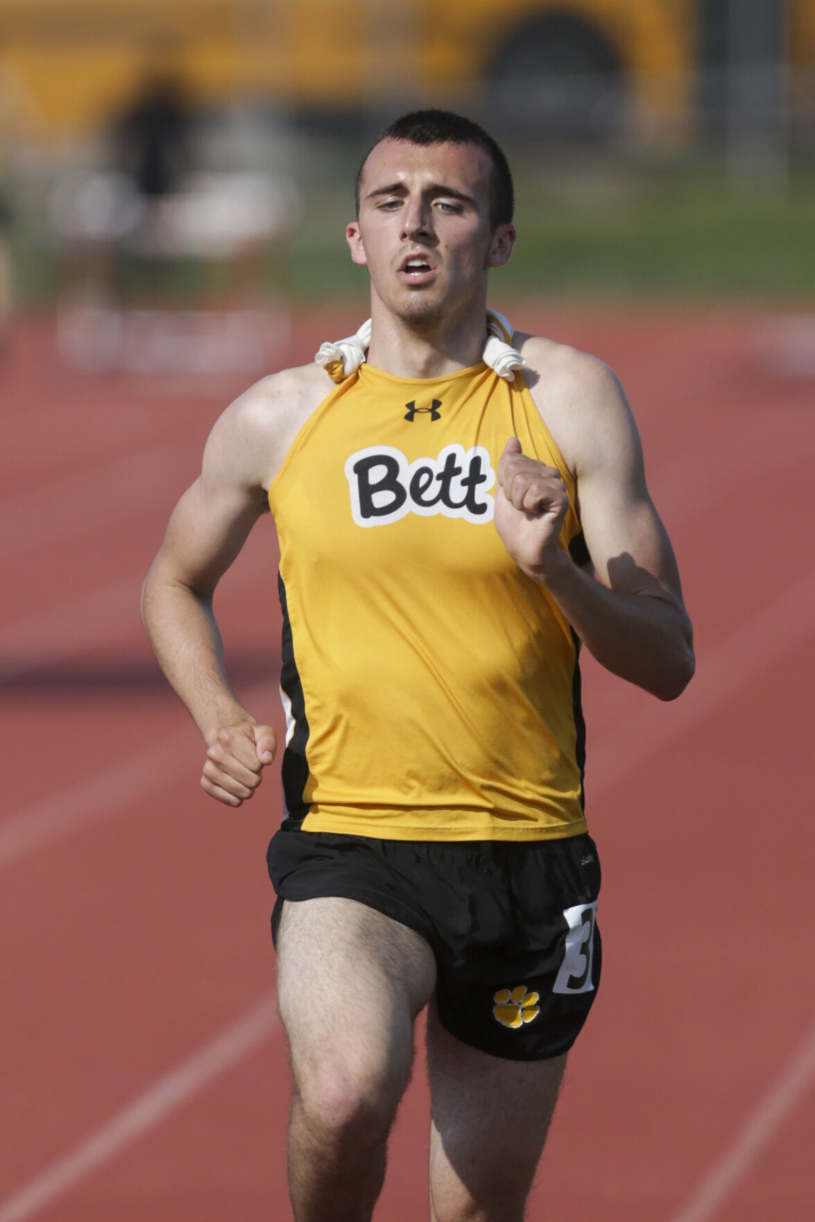 051222-qc-spt-district track-10.jpg